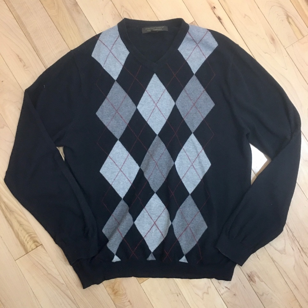3/$45 Vintage Sebastian Cooper v neck sweater.